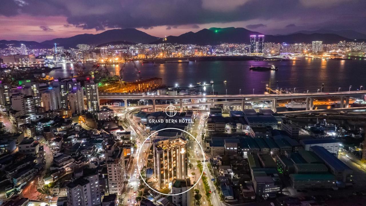 Yeongdo Grandbern Hotel ปูซาน ภายนอก รูปภาพ