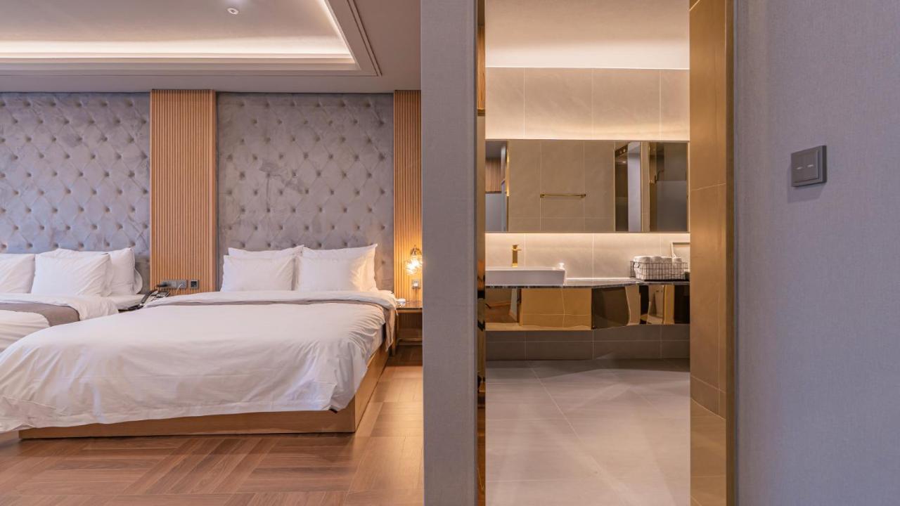 Yeongdo Grandbern Hotel ปูซาน ภายนอก รูปภาพ