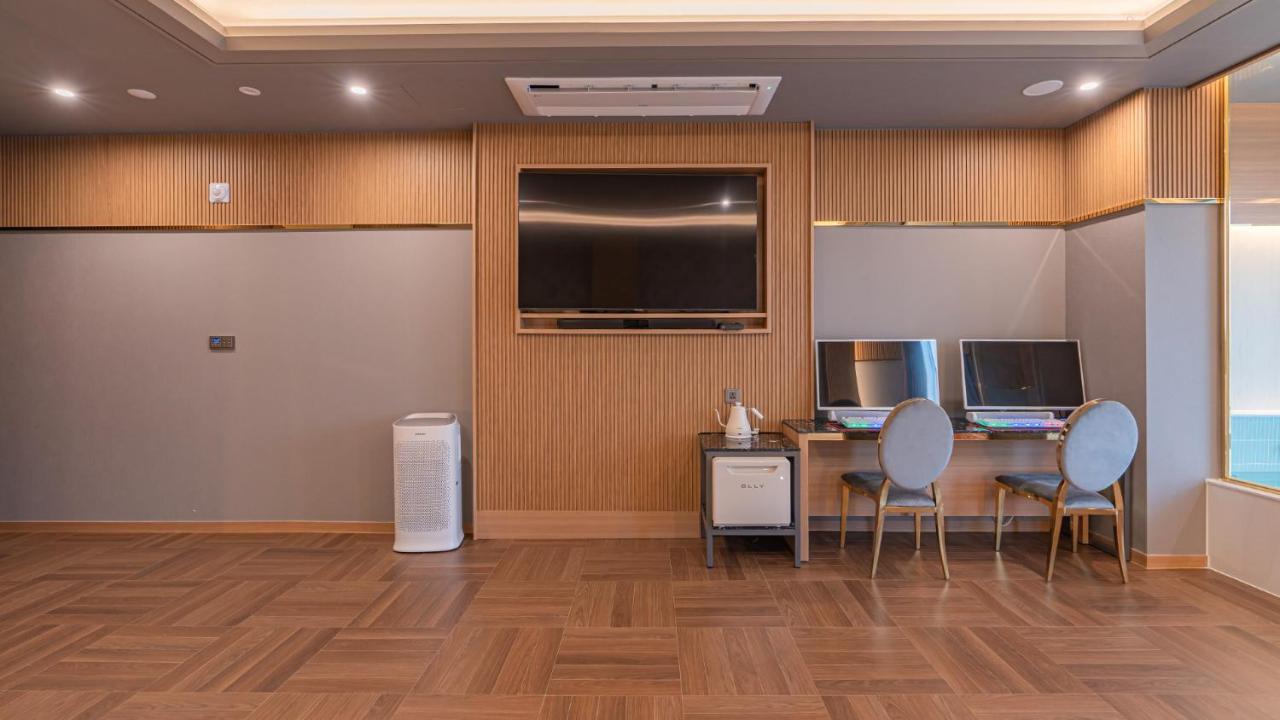 Yeongdo Grandbern Hotel ปูซาน ภายนอก รูปภาพ